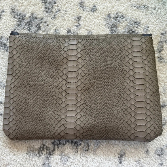 Nygard collection snake skin clutch - Picture 2 of 5